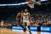 [NBA]势不可挡！唐斯强突内线打成2+1